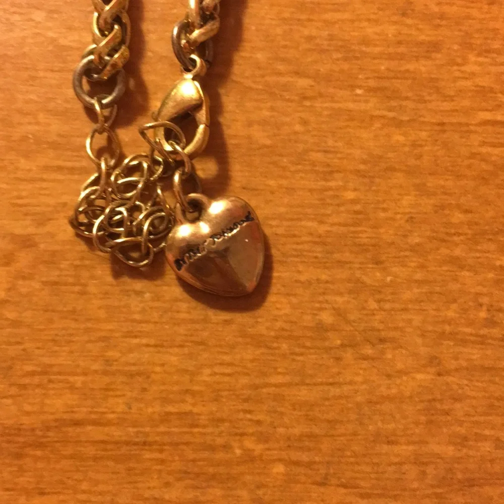 Betsey Johnson Blue and Gold Elephant Necklace - Picture 4 of 4